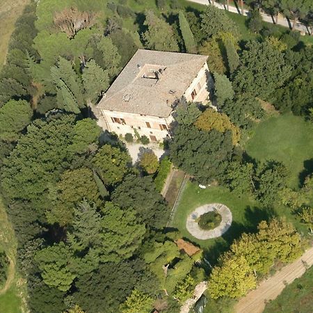 Villa Osperellone เปรูจา ภายนอก รูปภาพ